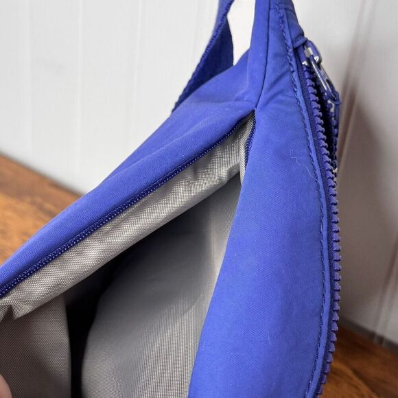 ATHLETA Kinetic Waist Pack Merlin Blue Nylon Adjustable Belt Fannie Bag 656732 - Picture 11 of 13